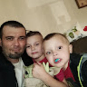 Meet your Posher, Adam